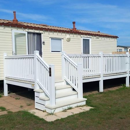 Holiday Caravan Clacton-on-Sea Extérieur photo