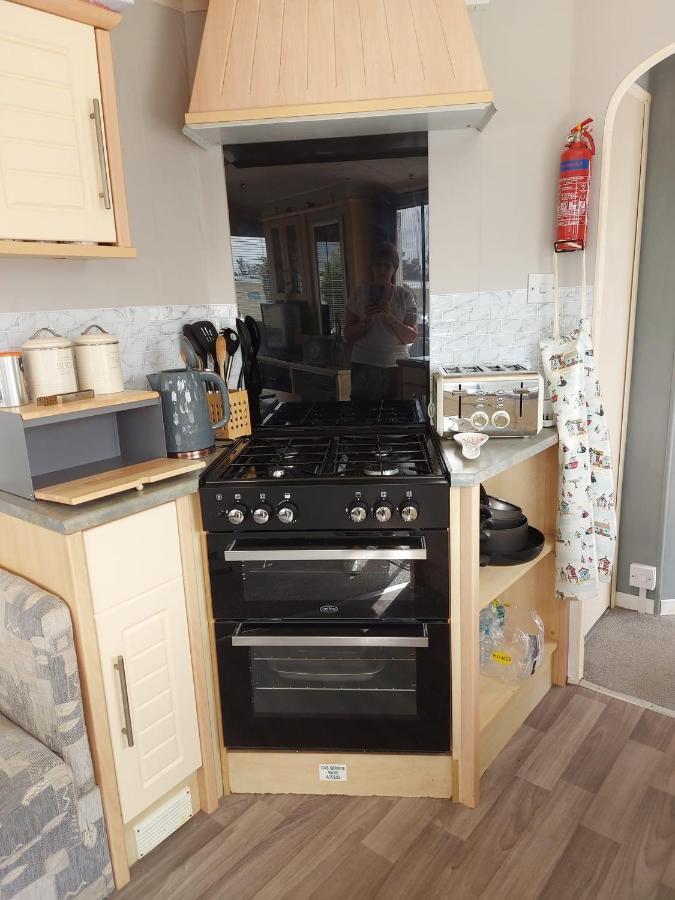 Holiday Caravan Clacton-on-Sea Extérieur photo