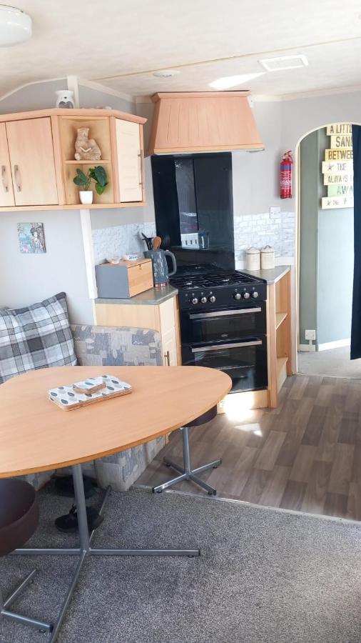 Holiday Caravan Clacton-on-Sea Extérieur photo