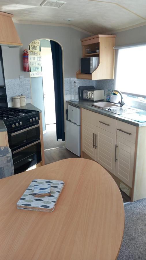 Holiday Caravan Clacton-on-Sea Extérieur photo